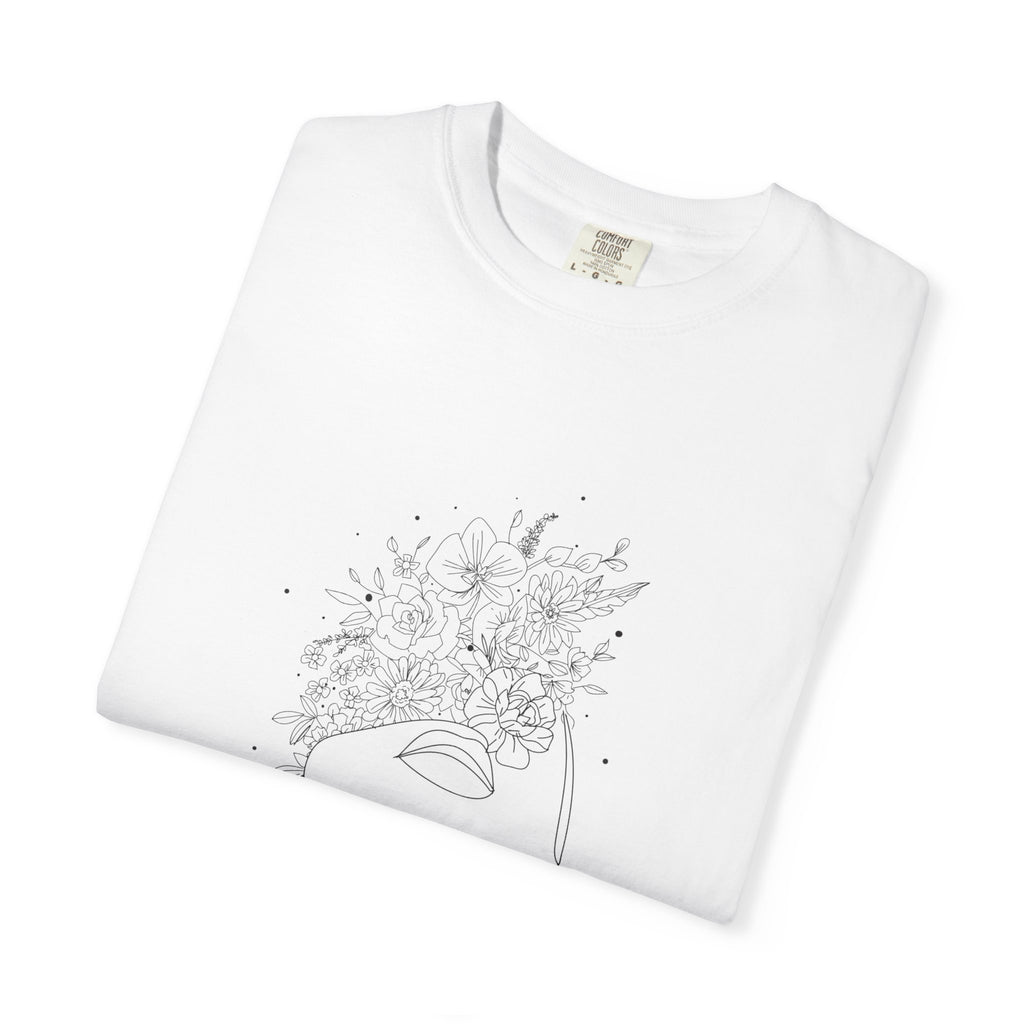 Floral Five Finger Necklace Tee